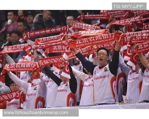 南京足球队的拼搏之路:世界杯预选赛背后的故事与奋斗精神 南京足球队的拼搏之路:世界杯预选赛背后的故事与奋斗精神